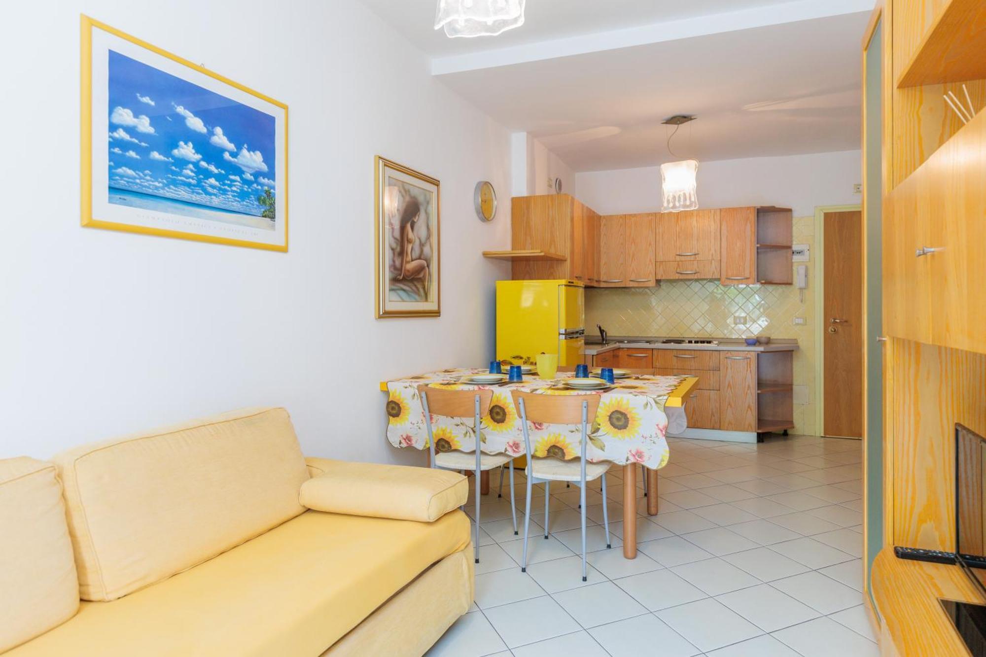 Jesolo Beach! Fronte Mare - Piscina Park E Posto Spiaggia Inclusi Εξωτερικό φωτογραφία